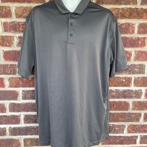 Men’s Gray Nike Golf Standard Fit Dri-Fit Short Sleeve Top Size XL